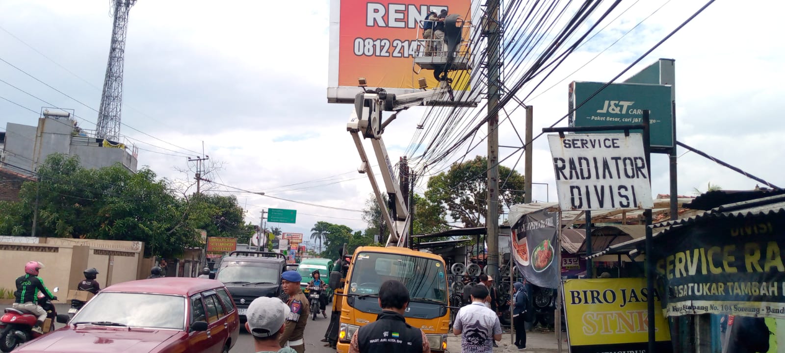 Reklame Ilegal Terus di Gempur! PAD Bocor. Satgas  Tunjukkan Ketegasan Tanpa Kompromi